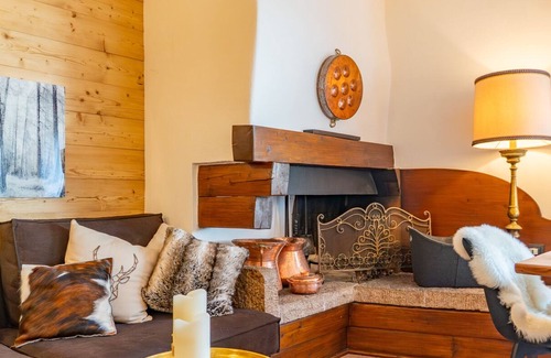 Cortina d'Ampezzo Apartment | Olympic Cà di Bosco - Refuge with panoramic terrace in the heart of Cortina