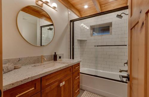 Olympic Valley House | Olympic Valley Hideaway - Newly Remodeled Cabin with Private Hot Tub