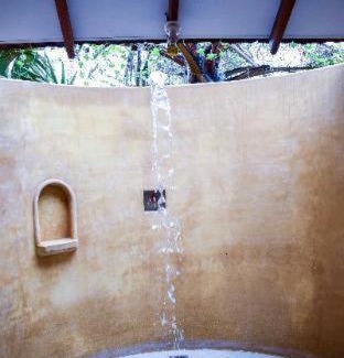 Alankuda Hotel | Omeesha Beach Hotel