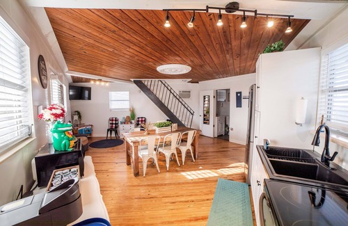 Buckhead Ridge House | On Channel To Lake, 3 Boat Slips, Pet Friendly, WiFi, near okeetantee.