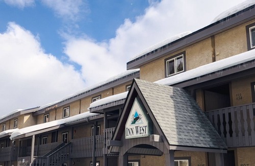 East Kootenay Condo | On Hill Mountain Retreat