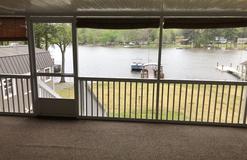 Prosperity Cottage | On Lake Time Lake Murray Waterfront private boat ramp & dock