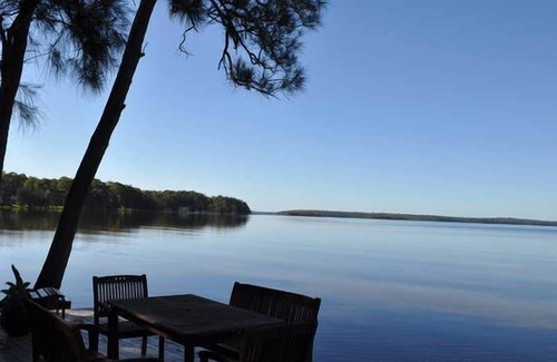 St. Georges Basin House | On The Basin - Absolute beachfront - Water deck