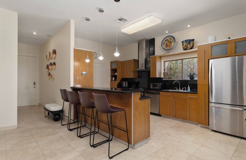 South Padre Island House | "On the Bay Delight", Private Waterfront Home on the Bay
