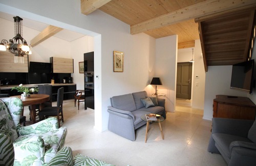 Bad Schandau House | On the Elbe - House Sonate