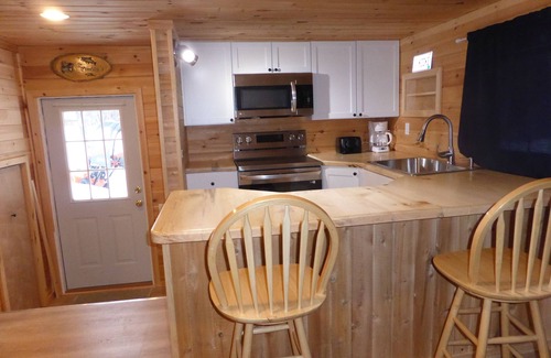 North Penobscot Cottage | On the road to Baxter Park, and white water rafting rafting.