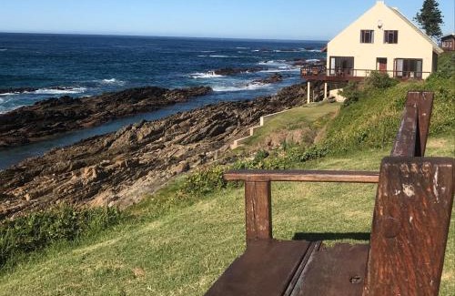 Eersterivierstrand Villa | On the Rocks @ Eersterivier