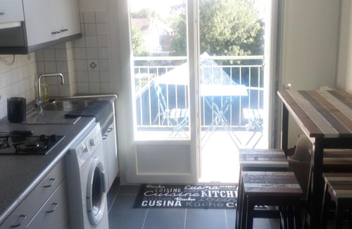 Faubourg North Apartment | On the roof of the office, bright T2 place de la République with parking