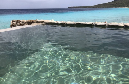 Bisento Cottage | ON THE SEA! 2 beaches with an easy walk! Couples only! Private/natural/exclusive