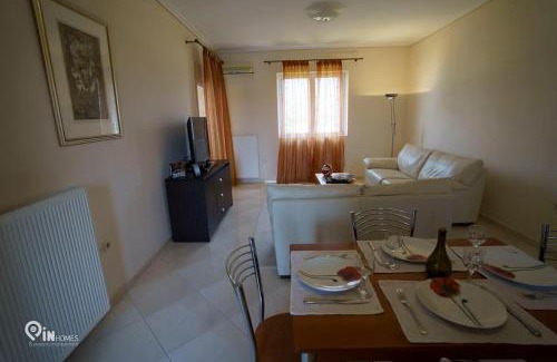 Anatolikos Sinikismos Apartment | 'On The Wave' With Amazing View