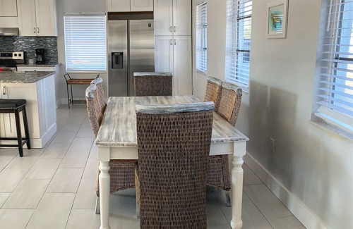 Port Charlotte - Charlotte Harbor House | On Water- Private Pool - Near Beaches - Pet Friendly