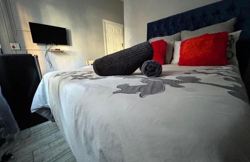 Parow House | On Wynne Guest House