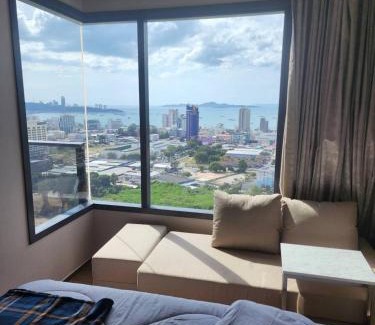 Central Pattaya Apartment | Once Pattaya Panorama View
