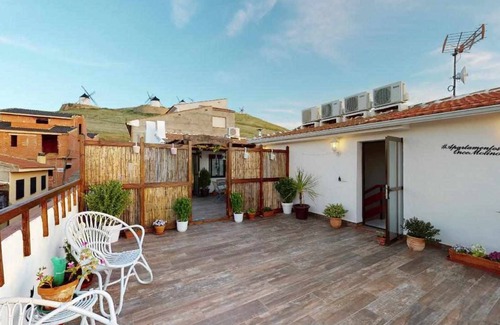 Consuegra Apartment | ONCEMOLIN APARTMENTS