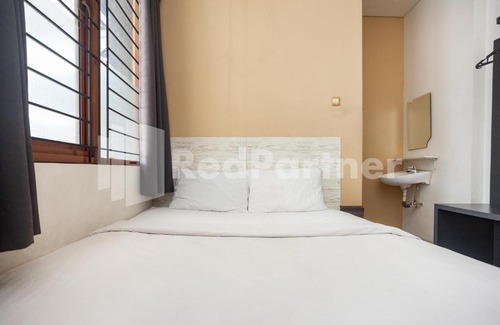 Kemanggisan Hotel | One 2 Residence near Slipi Jaya Mall RedPartner
