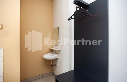 Kemanggisan Hotel | One 2 Residence near Slipi Jaya Mall RedPartner