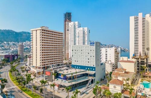 Costa Azul Hotel | One Acapulco Costera