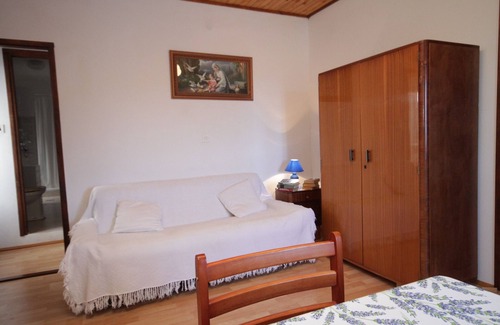 Veli Losinj Apartment | One bedroom apartment with terrace and sea view Veli Lošinj, Lošinj (A-8060-a)