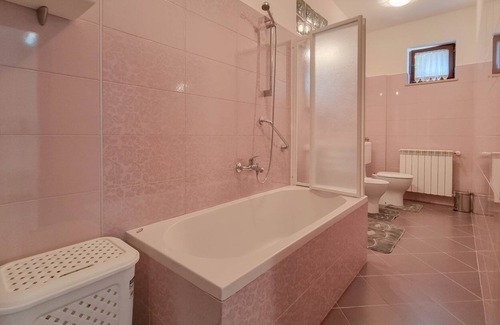 Brtonigla Apartment | One bedroom apartment with terrace Brtonigla, Novigrad (A-19949-a)
