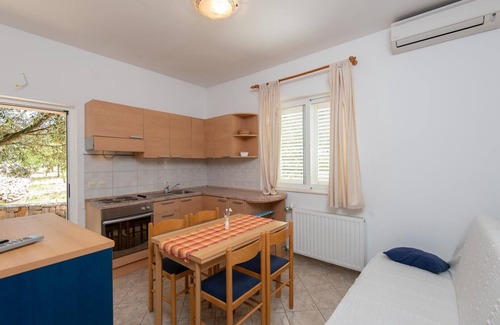 Loviste Apartment | One-bedroom Apartment Eva in Lovište - Pelješac