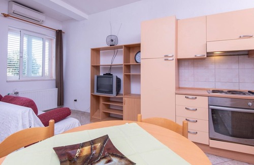 Loviste Apartment | One-bedroom Apartment Petra in Lovište - Pelješac
