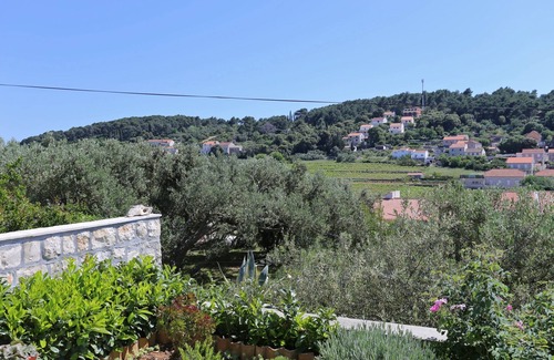 Lumbarda Apartment | One bedroom apartment with terrace Lumbarda, Korčula (A-9474-a)