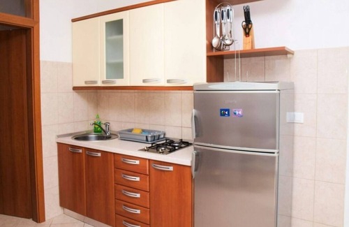 Postira Apartment | One bedroom apartment with terrace and sea view Postira, Brač (A-17323-b)