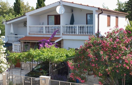 Susica Apartment | One bedroom apartment with terrace Sabunike, Zadar (A-6258-a)