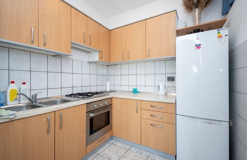 Metajna Apartment | One bedroom apartment near beach Metajna, Pag (A-6395-c)