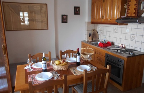 Zaklopatica Apartment | One bedroom apartment near beach Zaklopatica, Lastovo (A-8346-c)