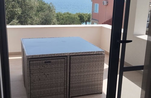 Viganj Apartment | One bedroom apartment near beach Viganj - Podac, Pelješac (A-24663-b)