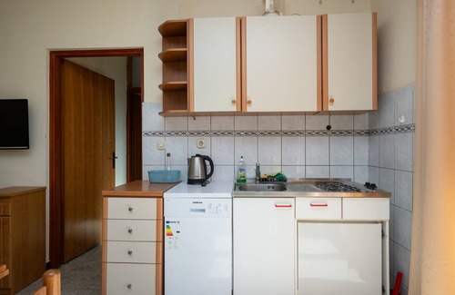 Razanac Apartment | One bedroom apartment near beach Ražanac, Zadar (A-5766-d)