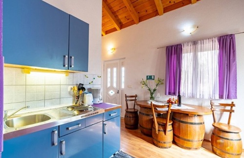 Kneza Apartment | One bedroom apartment near beach Kneža, Korčula (A-9168-a)