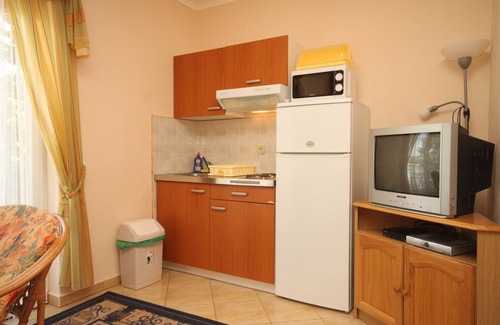 Kraj Apartment | One bedroom apartment near beach Kraj, Pašman (A-3460-a)
