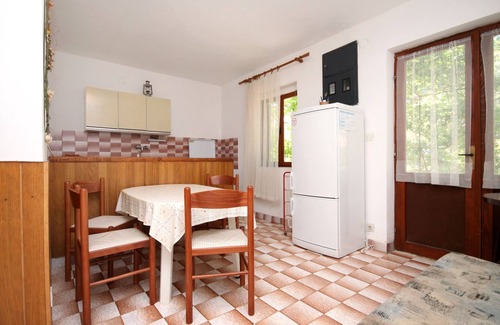 Cove Basina (Jelsa) Apartment | One bedroom apartment near beach Mudri Dolac, Hvar (A-118-b)