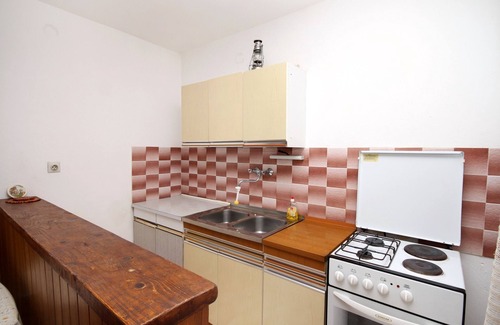 Cove Basina (Jelsa) Apartment | One bedroom apartment near beach Mudri Dolac, Hvar (A-118-b)
