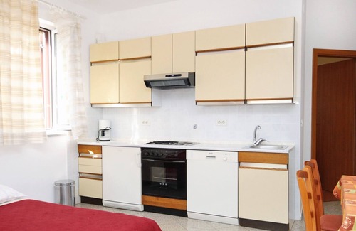 Medveja Apartment | One bedroom apartment near beach Medveja, Opatija (A-3430-c)