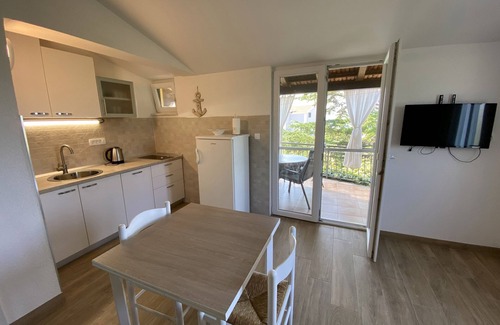 Loviste Apartment | One bedroom apartment with terrace and sea view Lovište, Pelješac (A-10197-a)