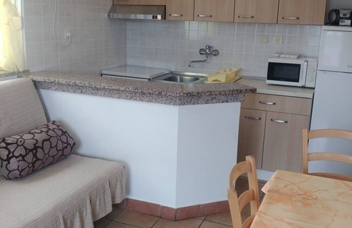 Kornic Apartment | One bedroom apartment with terrace and sea view Kornić, Krk (A-5306-b)