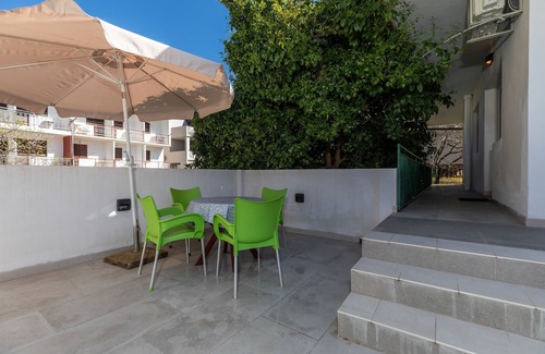 Gradac Apartment | One bedroom apartment with terrace Podaca, Makarska (A-6050-c)