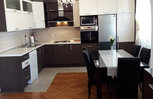Trpanj Apartment | One bedroom apartment with balcony Trpanj, Pelješac (A-14309-a)