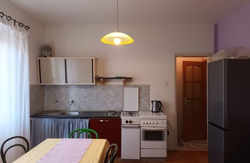 Island Hvar Apartment | One bedroom apartment with balcony Jelsa, Hvar (A-4602-b)
