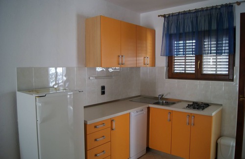 Zavala Apartment | One bedroom apartment with terrace and sea view Zavala, Hvar (A-15357-b)