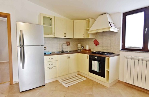 Valica Apartment | One bedroom apartment with balcony Sosi, Umag (A-22546-a)