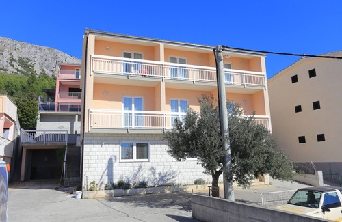 Stanici Apartment | One bedroom apartment with terrace and sea view Stanići, Omiš (A-2818-e)