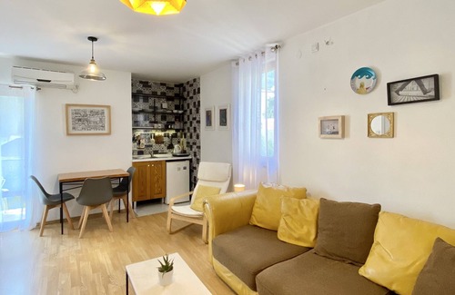 Bar Apartment | One-bedroom apartment with balcony