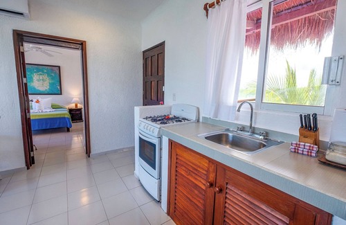 Akumal Apartment | One Bedroom Beachfront Efficiency Apartment