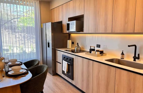 Santa Ana Apartment | One Bedroom Garden
