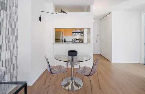 Central New York City Apartment | One Bedroom in Midtown West near Times Square