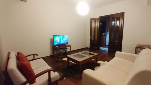 Lypky Apartment | One bedroom Luxery 23 Khreshchatyk str Centre